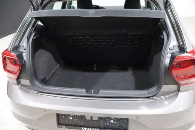 Volkswagen Polo view 10