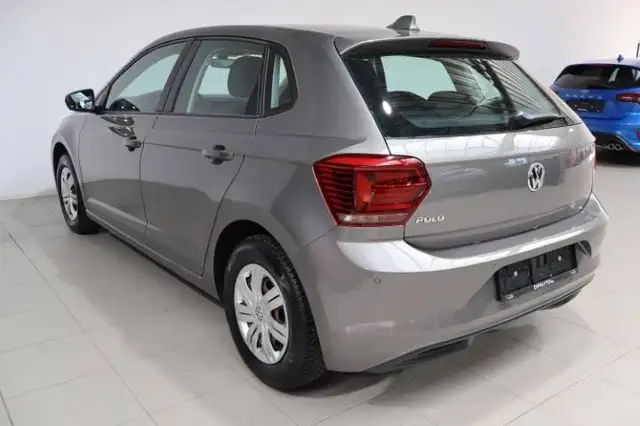 Volkswagen Polo view 7
