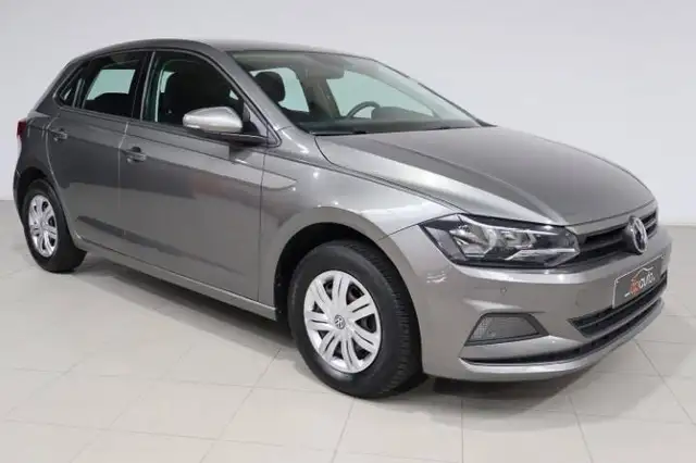 Volkswagen Polo view 2