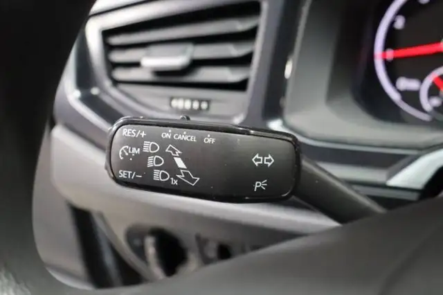 Volkswagen Polo view 14
