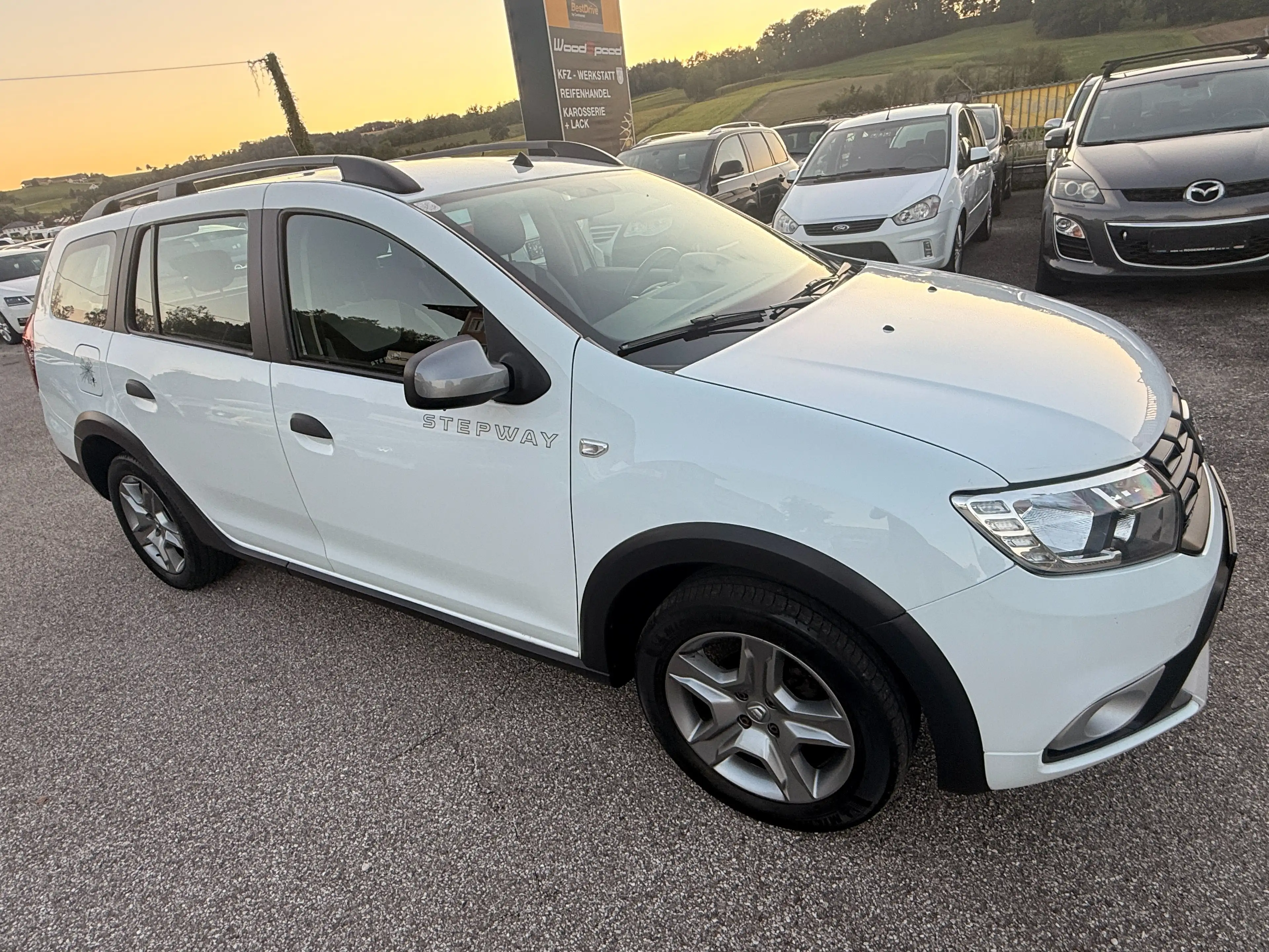 Dacia Logan Stepway — photo 11