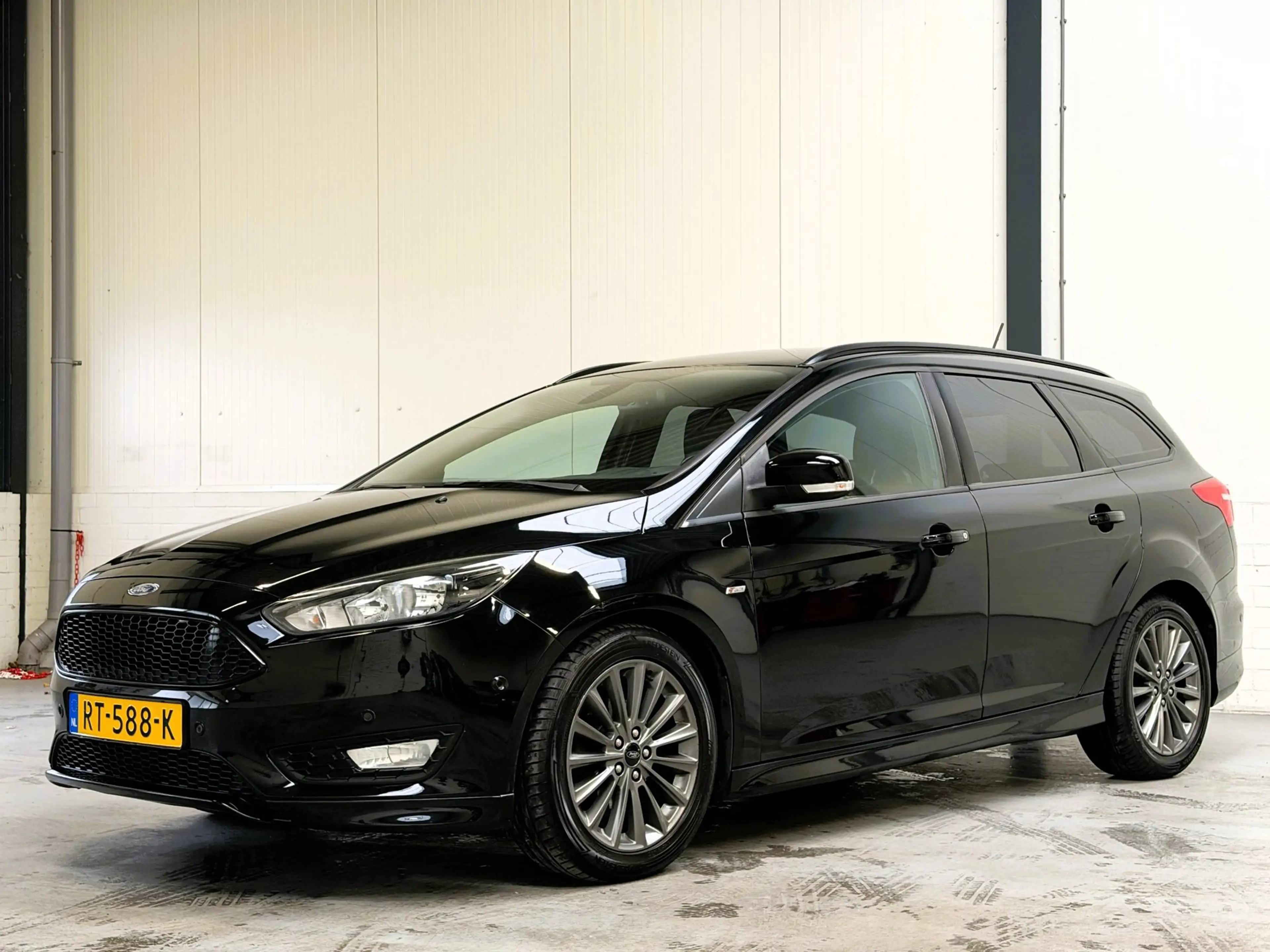Ford Focus Wagon 1.0 ST-Line|Org NL|Trekhaak — photo 2