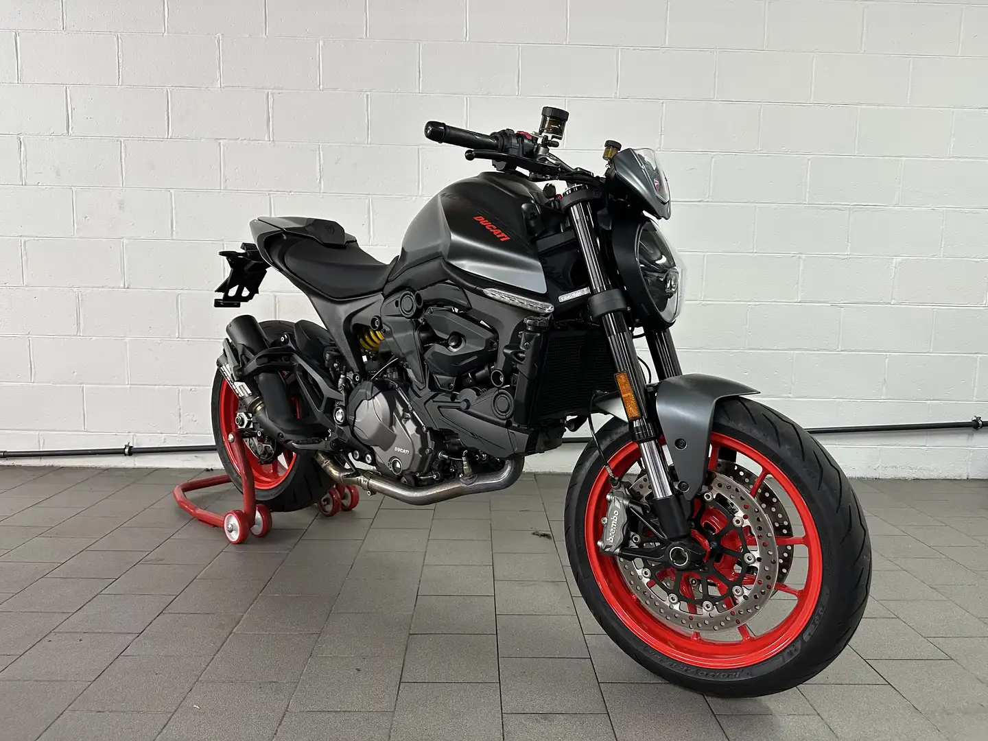 Ducati Monster 937 +***SC Project - 1