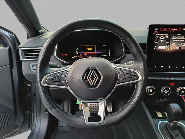 Renault Clio view 9