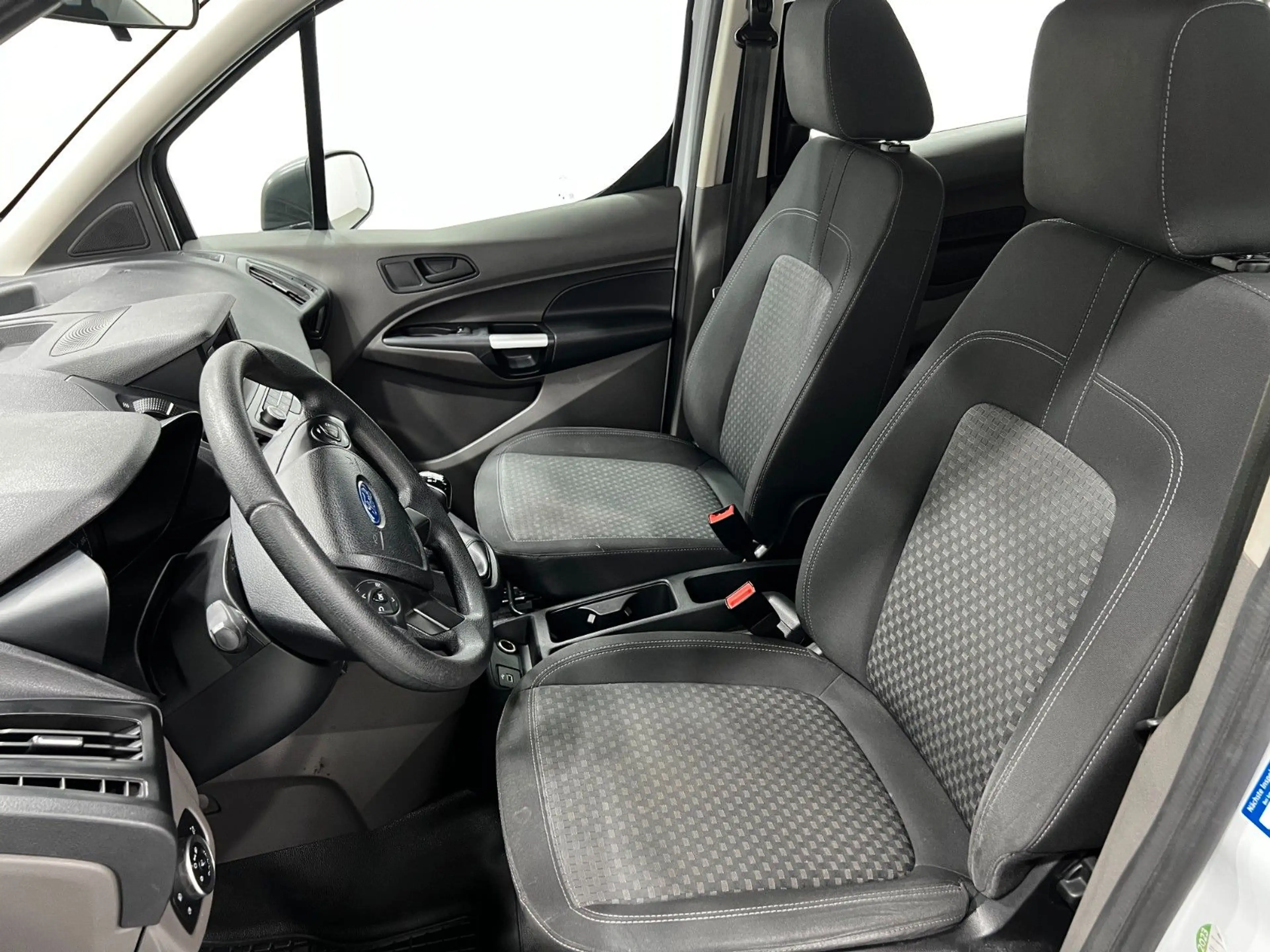 Ford Transit Connect CONNECT 230 1.5 TDCI 5-SIT |09-22|1H|AHK|2xS.TÜR — photo 11