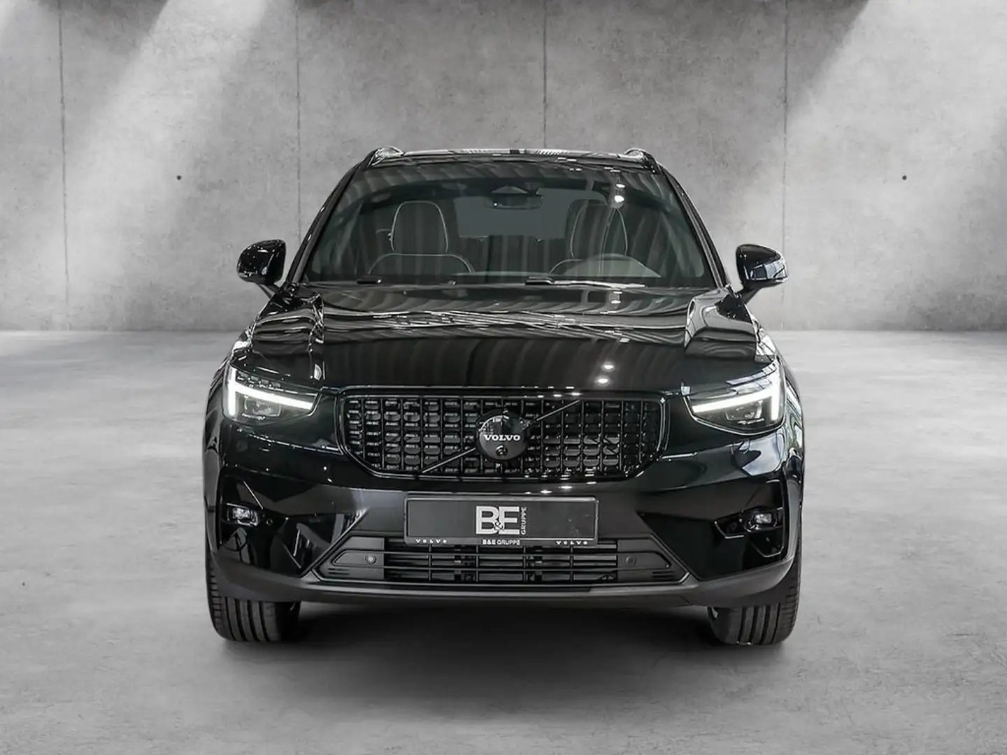 Volvo XC40 2.0 Plus Black Edition 2WD FACEL. LED Noir - 2