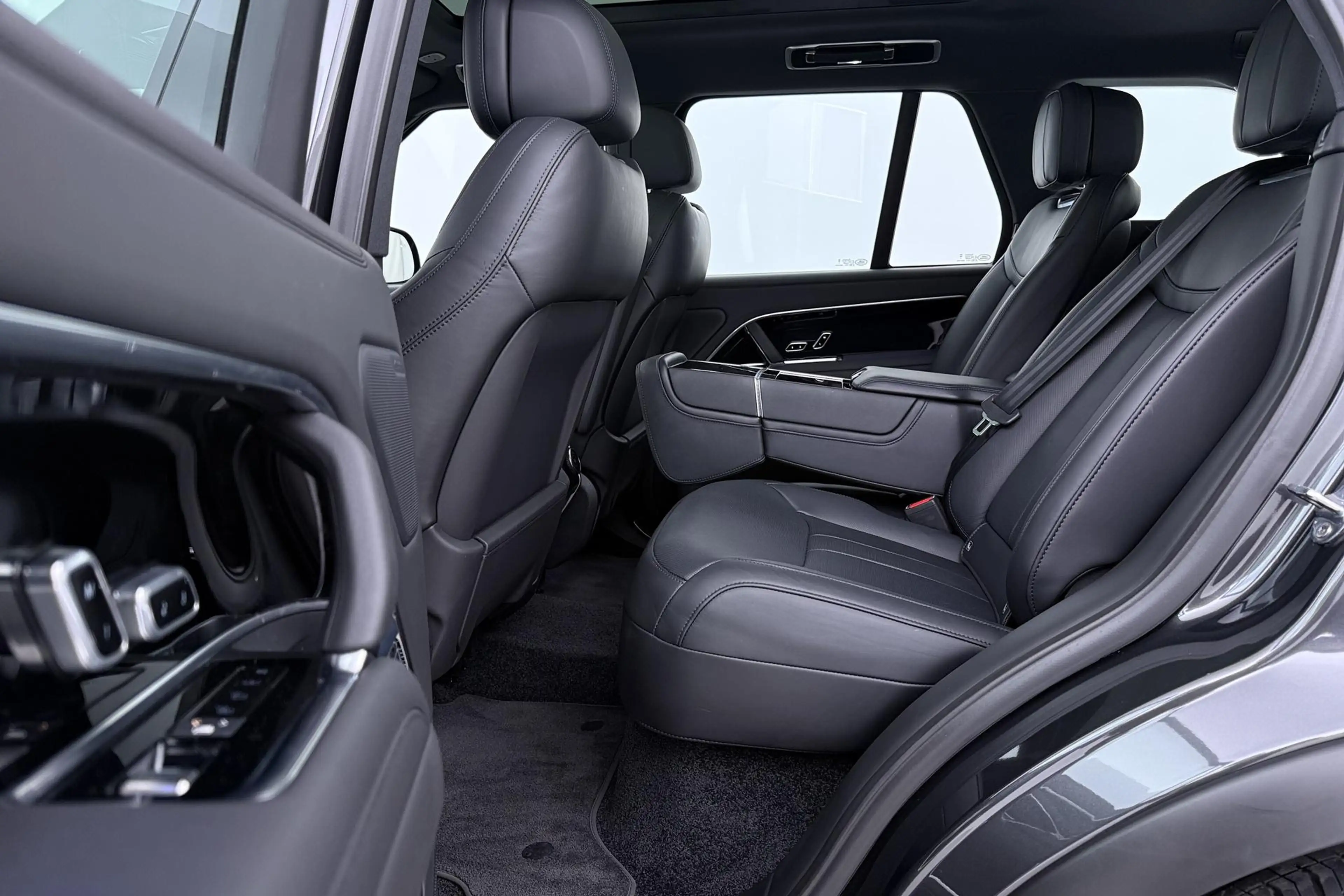 Land Rover Range Rover P550e HSE | 23 Inch SV-Bespoke | Panoramadak | Mer — photo 45