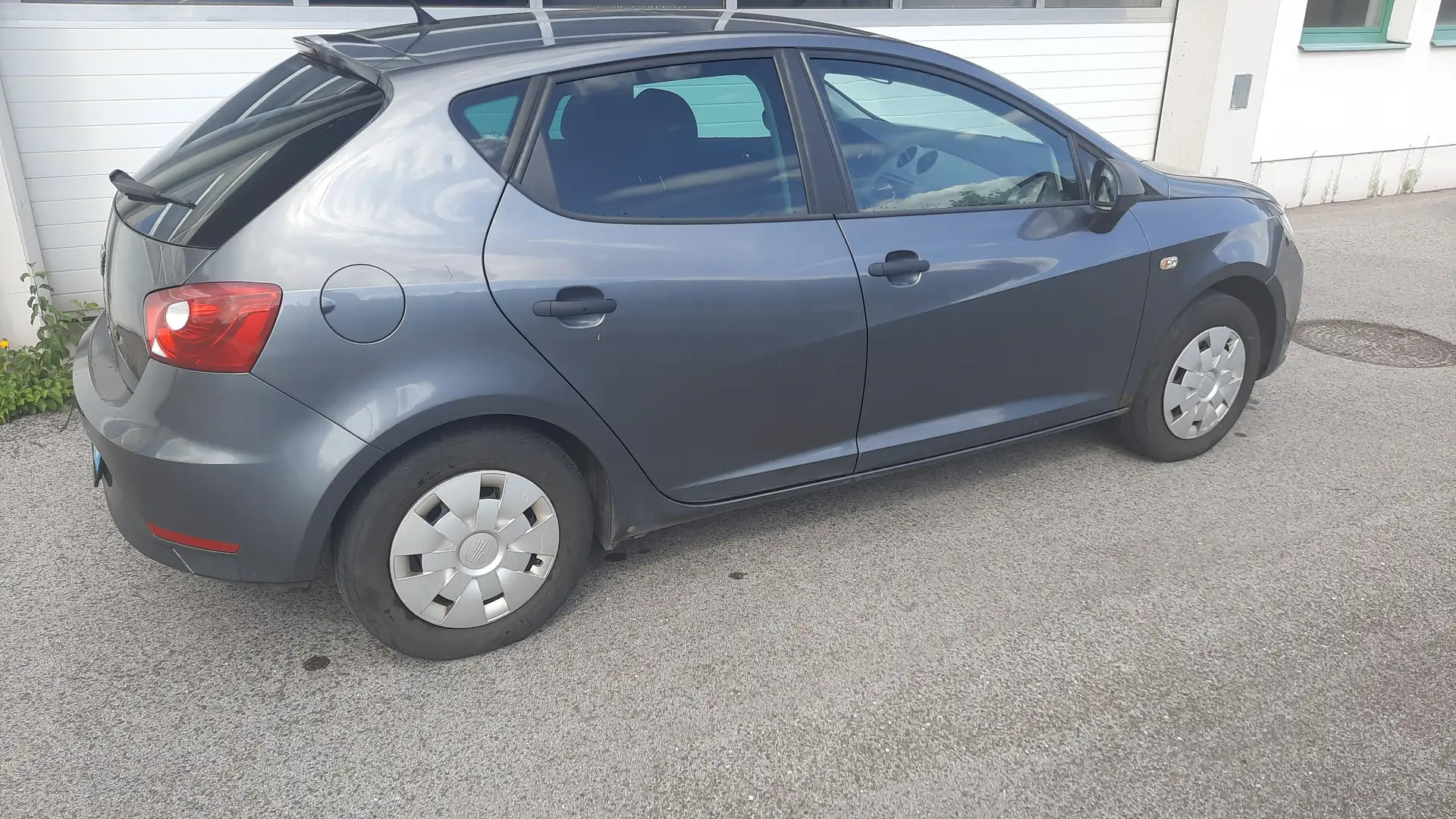 SEAT Ibiza Ibiza Chili 1,2 Chili Grau - 2