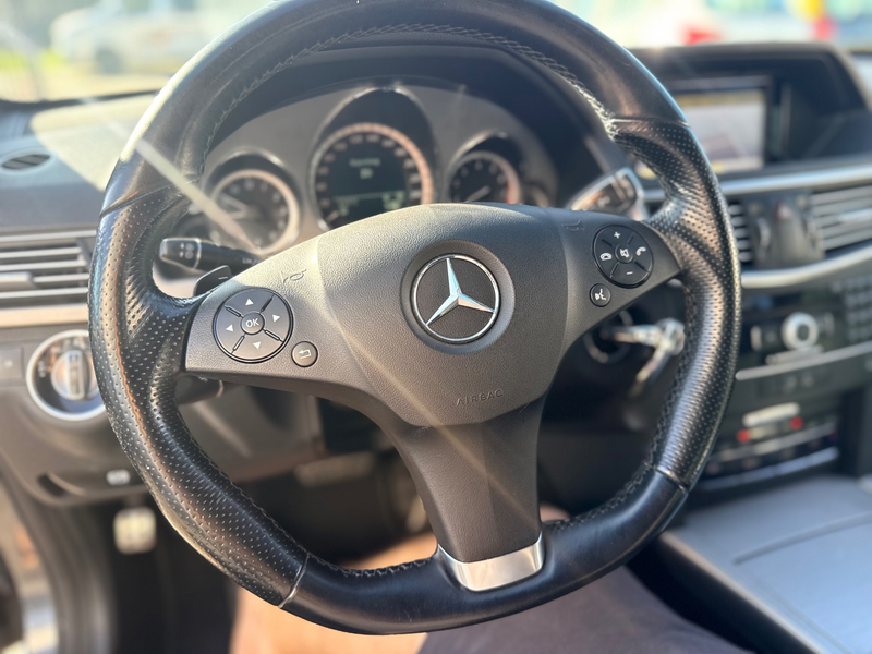 Mercedes-Benz E 350 CGI Avantgarde — photo 11