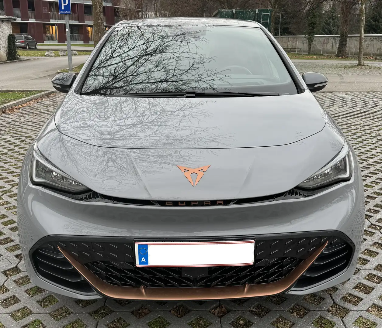 CUPRA Born 77kWh e-Boost - 2