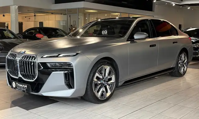 BMW i7 xDrive 60 M Sport Pano-SKY*B&W*Aut-Türen*