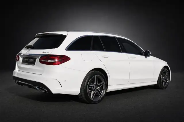 Mercedes-Benz C-Class view 6