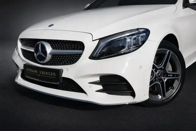 Mercedes-Benz C-Class view 8