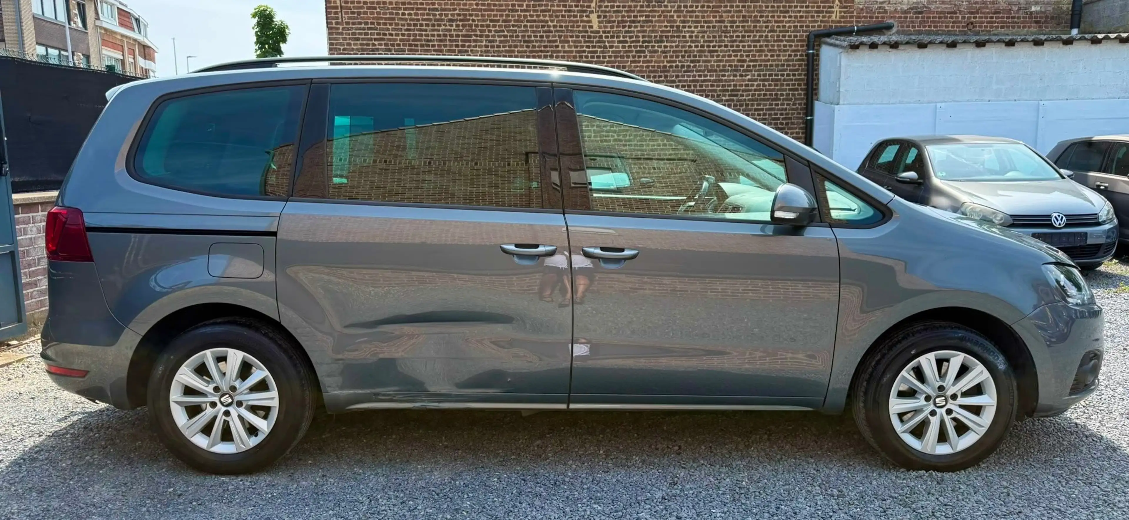 SEAT Alhambra Alhambra 2.0 CR TDi 20 Years — photo 6