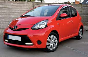 Aygo 1.0i *LED*Bluetooth*