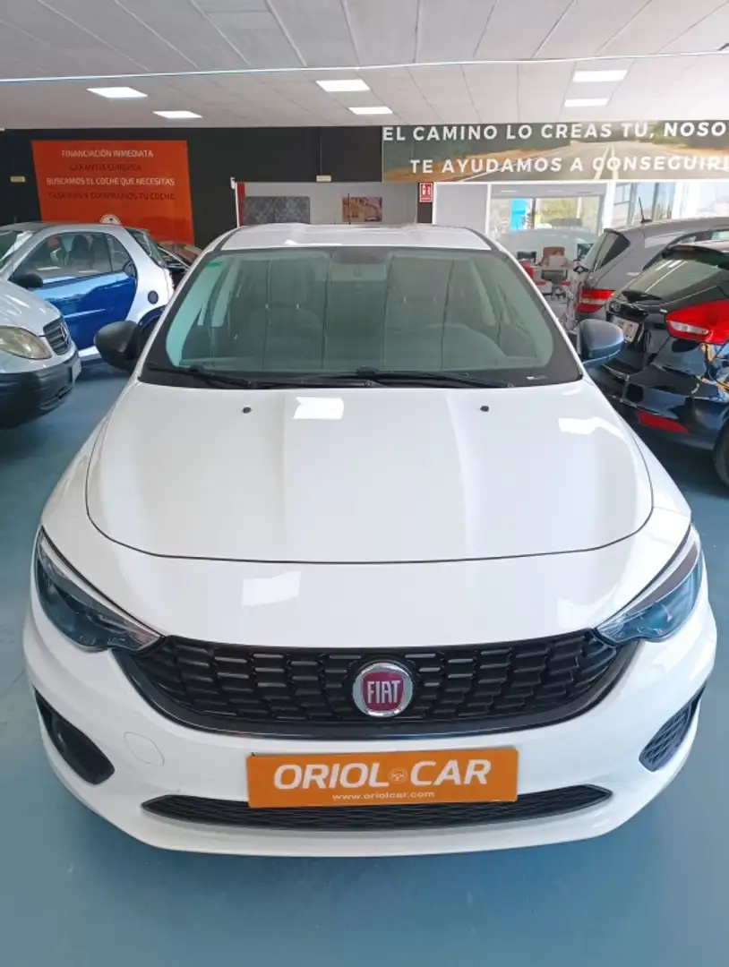 Fiat Tipo 1.4 Easy Weiß - 2