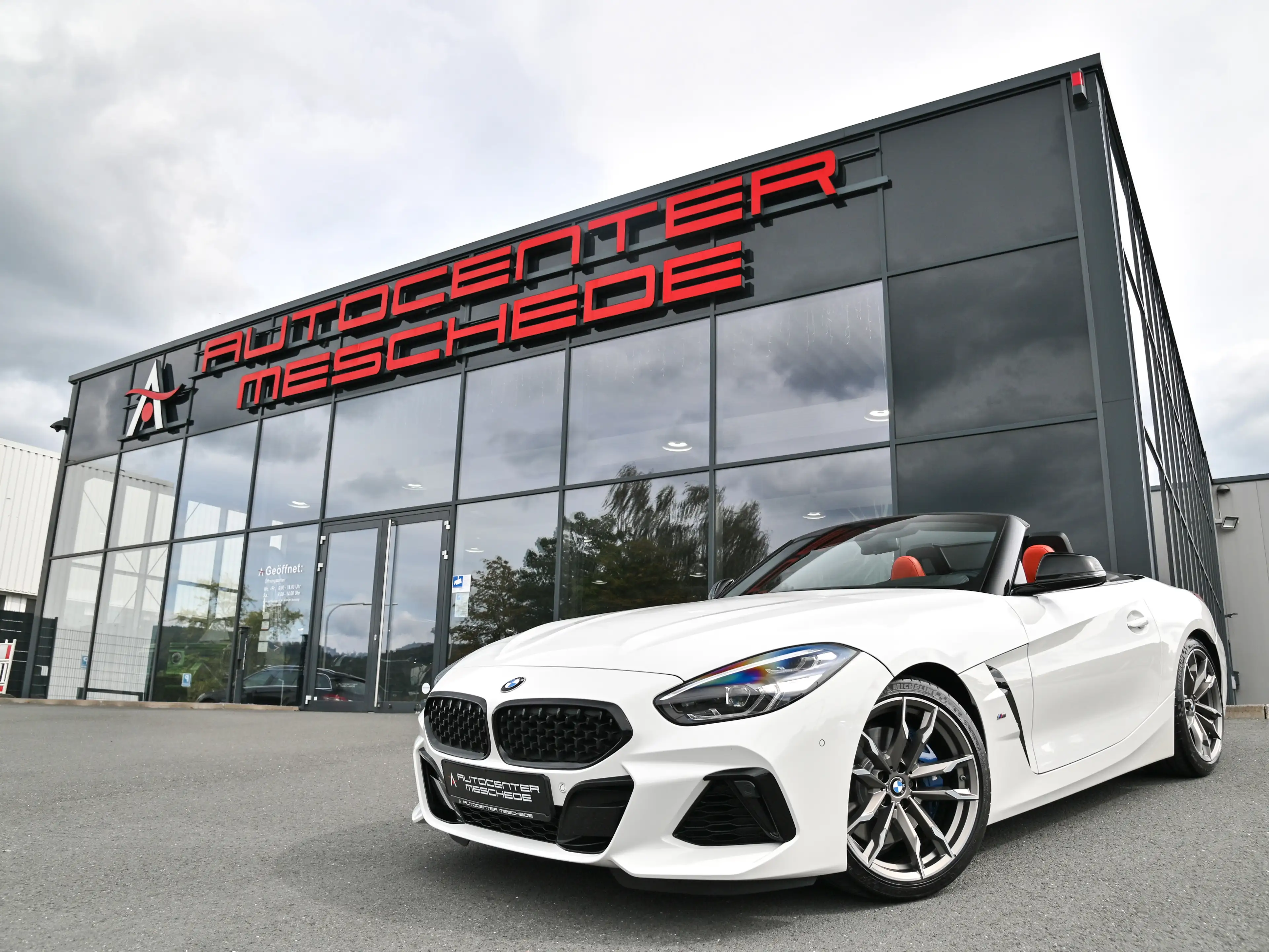 BMW Z4 M40i Live Cockpit Prof.* HUD* Kamera* 19 Zoll