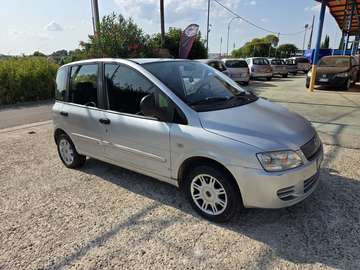 Multipla II 2004 1.6 16v natural power Active