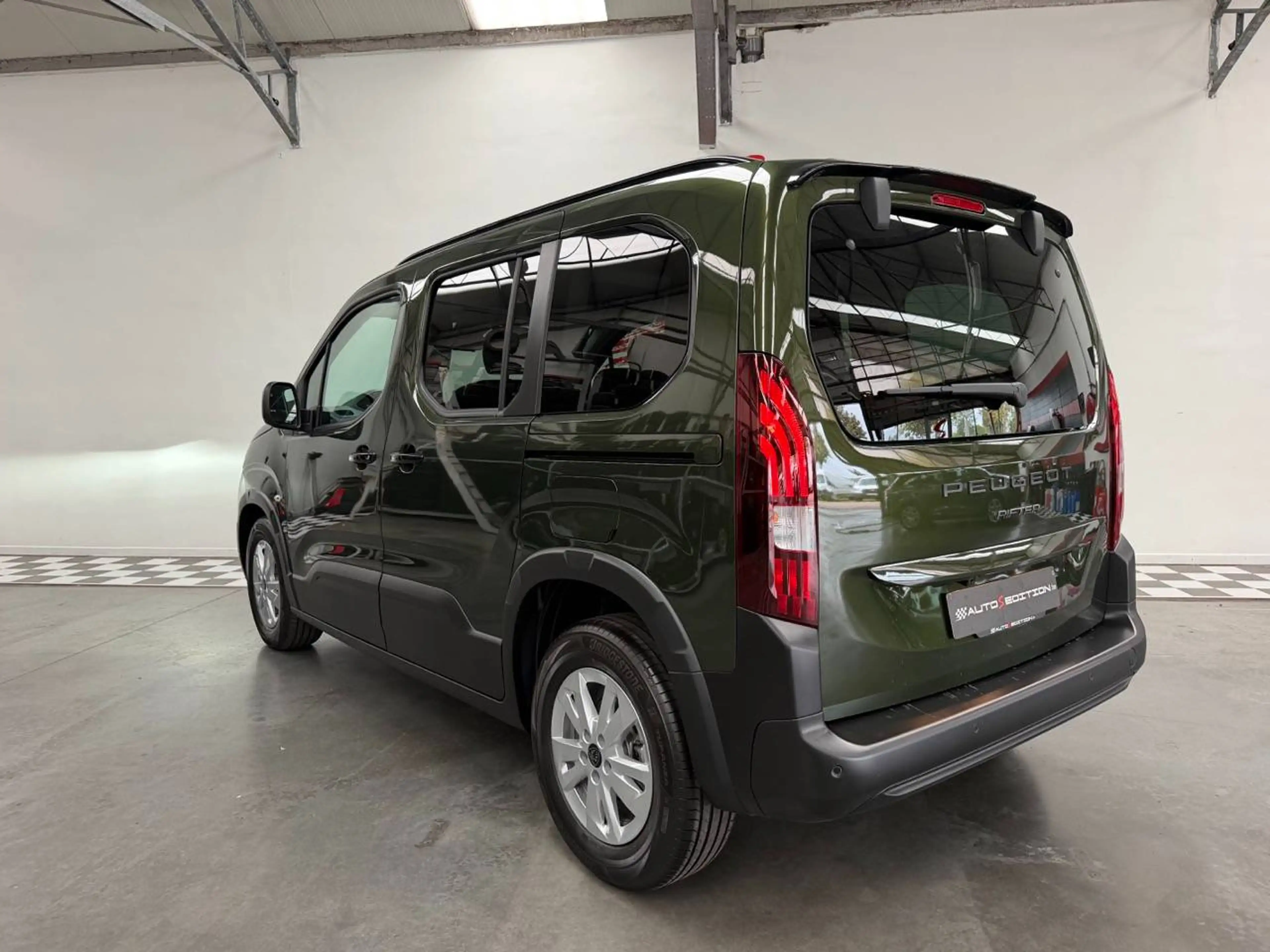 Peugeot Rifter Rifter 1.5 HDI — photo 2