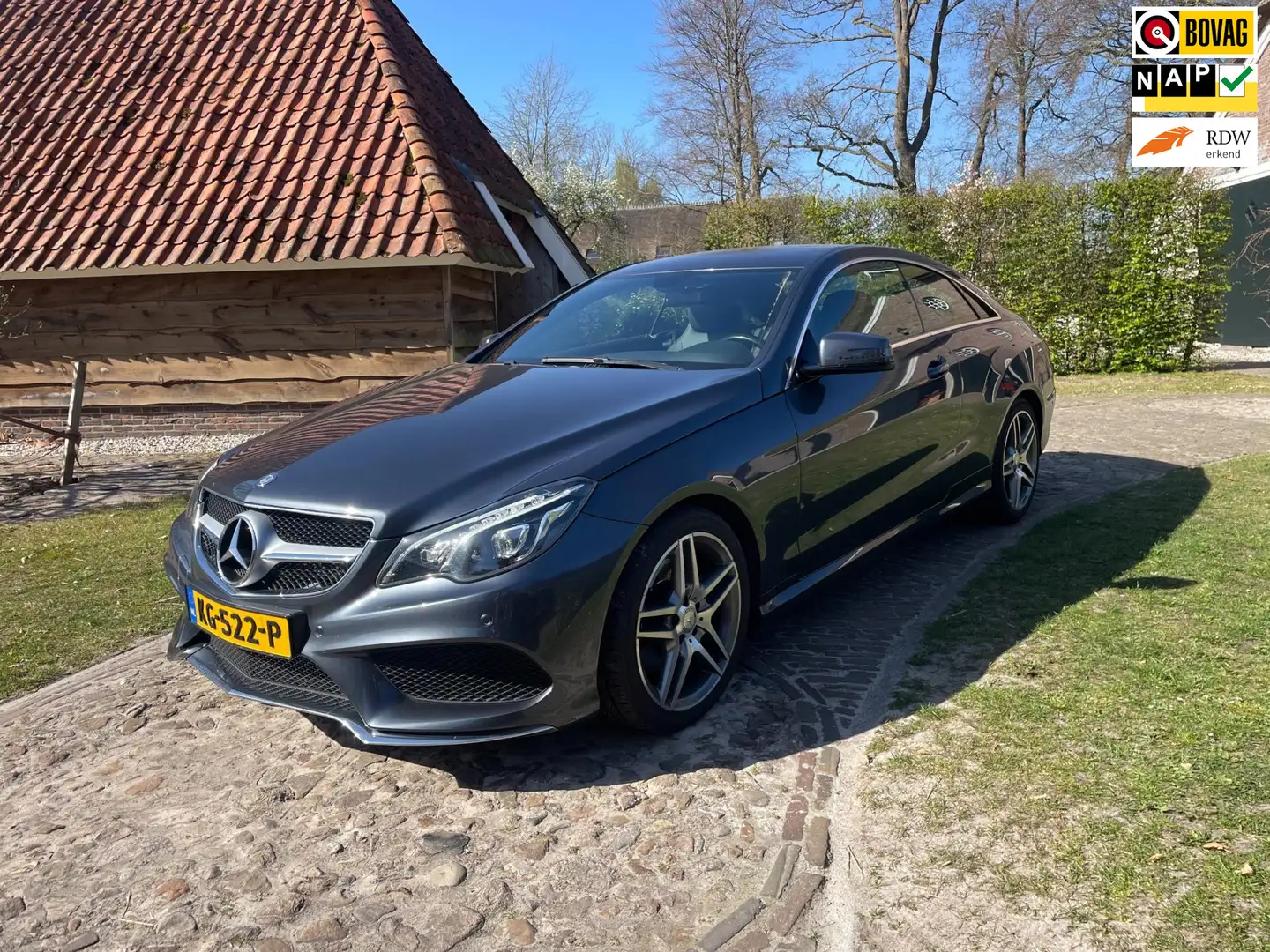 Mercedes-Benz E 200 Coupé Ambition-AMG line-Navi-Xenon/Led-NL auto- Grijs - 1