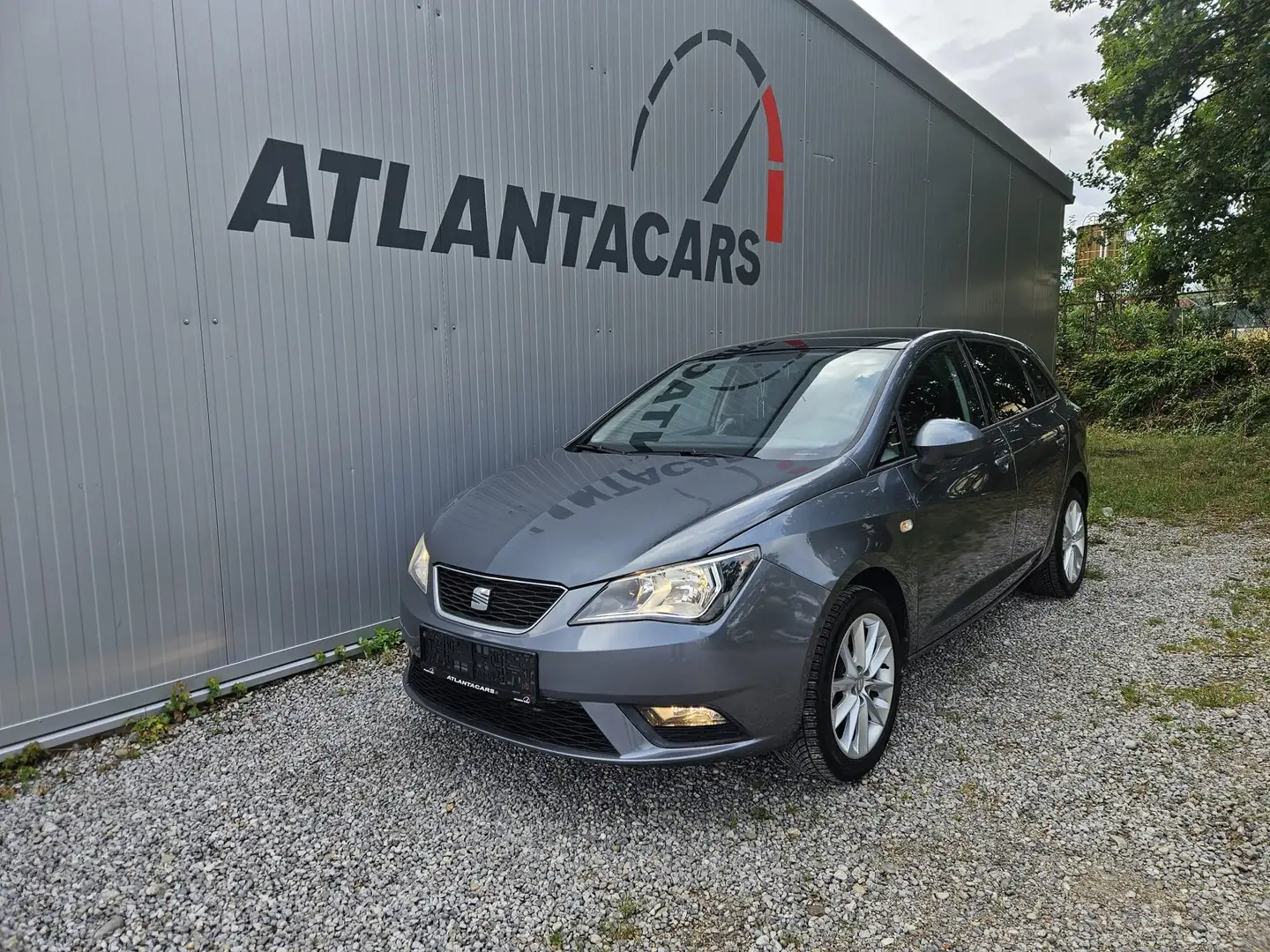SEAT Ibiza ST GT 1,2 Grijs - 1