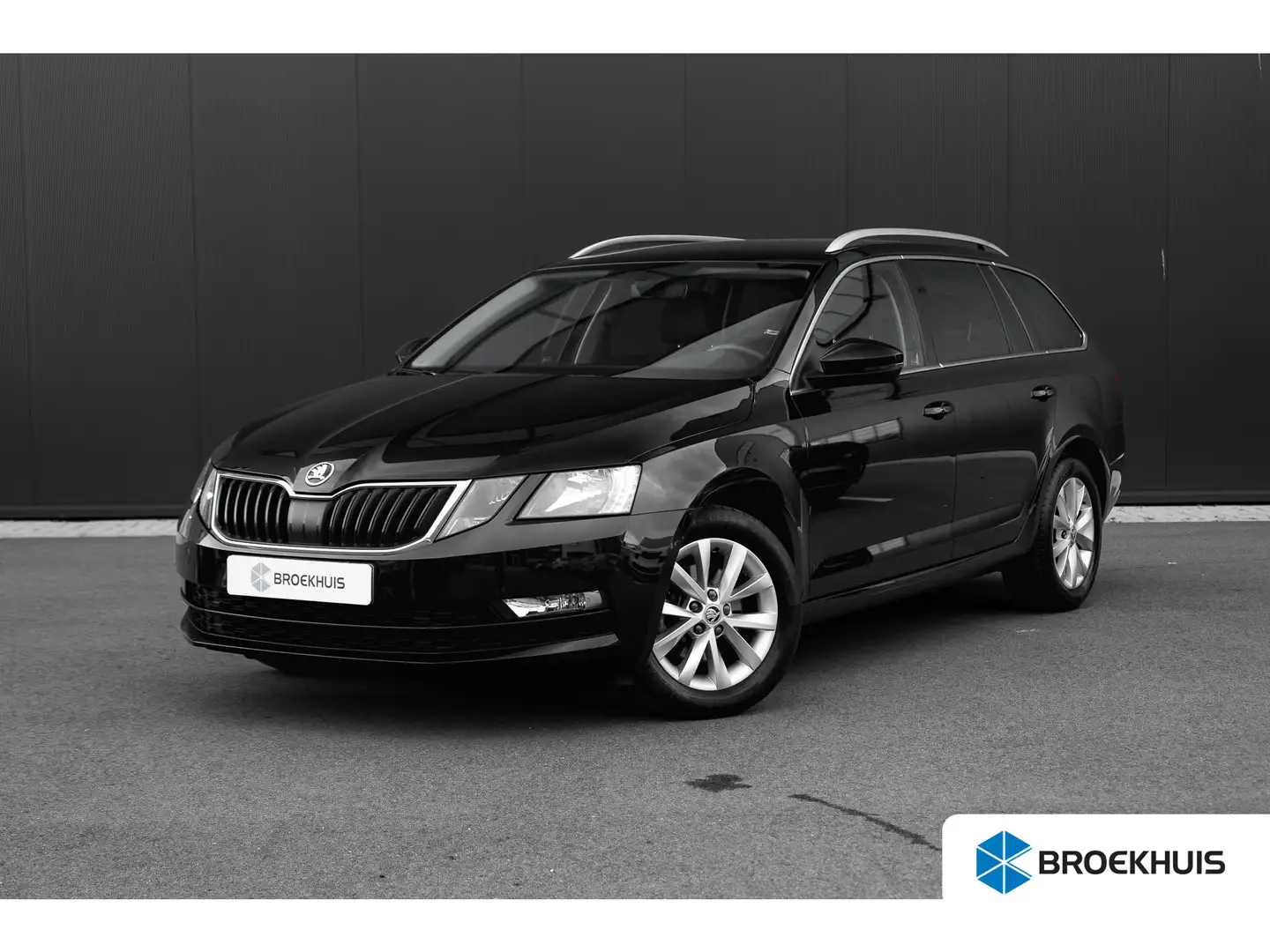 Skoda Octavia Combi 1.5 TSI Greentech Business Edition | Automaa Noir - 1