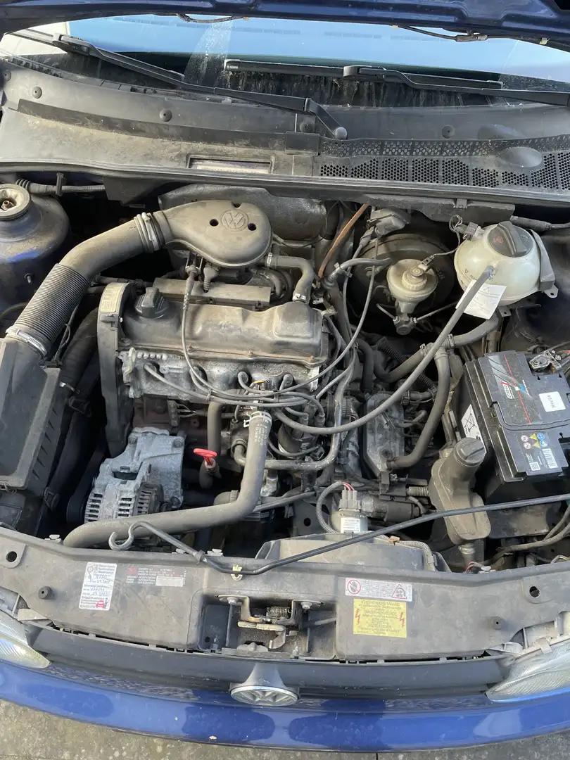 Volkswagen Golf 1.8 CL - 2