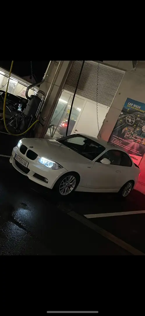 BMW 120 120d Coupé M-Paket Blanc - 1