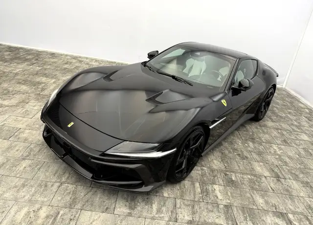 Ferrari 12 Cilindri Berlinetta °2026°Liftachse°