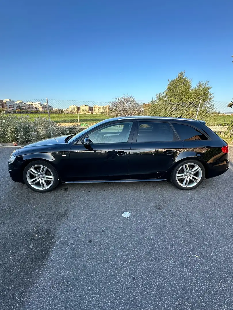 Audi A4 Avant 2.0TDI DPF S line edition Mult. 150 - 2