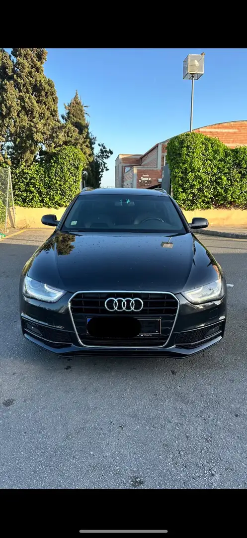 Audi A4 Avant 2.0TDI DPF S line edition Mult. 150 - 1