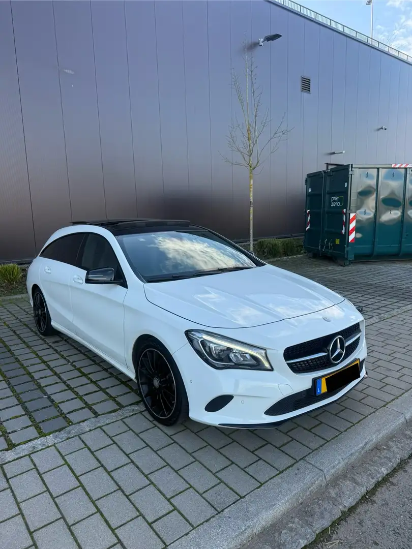 Mercedes-Benz CLA 220 Shooting Brake d 4Matic 7G-DCT PANO. CAMERA- - 2