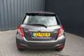 Toyota Yaris 1.0 VVT-i Aspiration - NAVIGATIE - CAMERA - AIRCO Gris - thumbnail 28