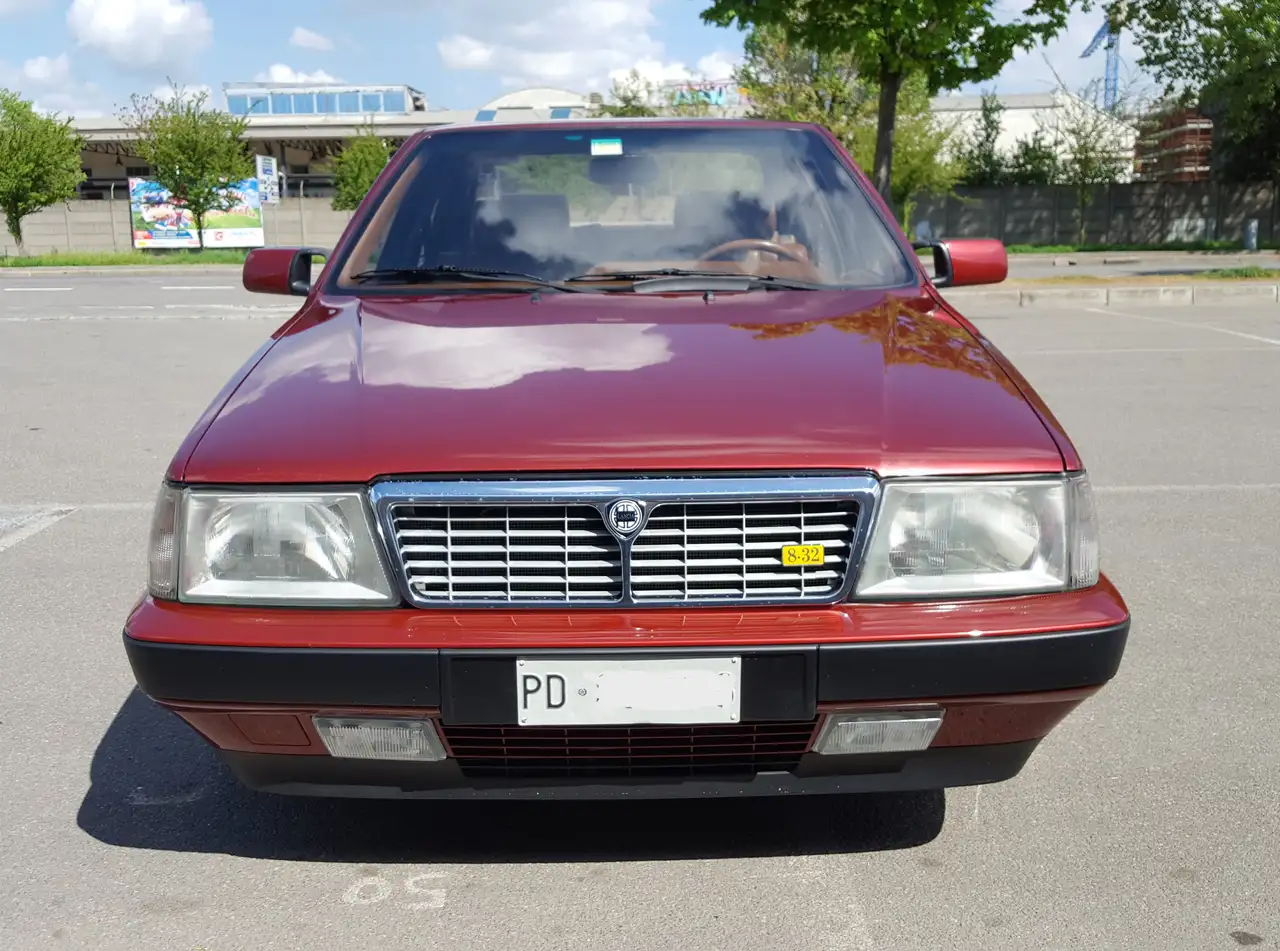 Lancia Thema 2.9 8.32 FL, foto 8