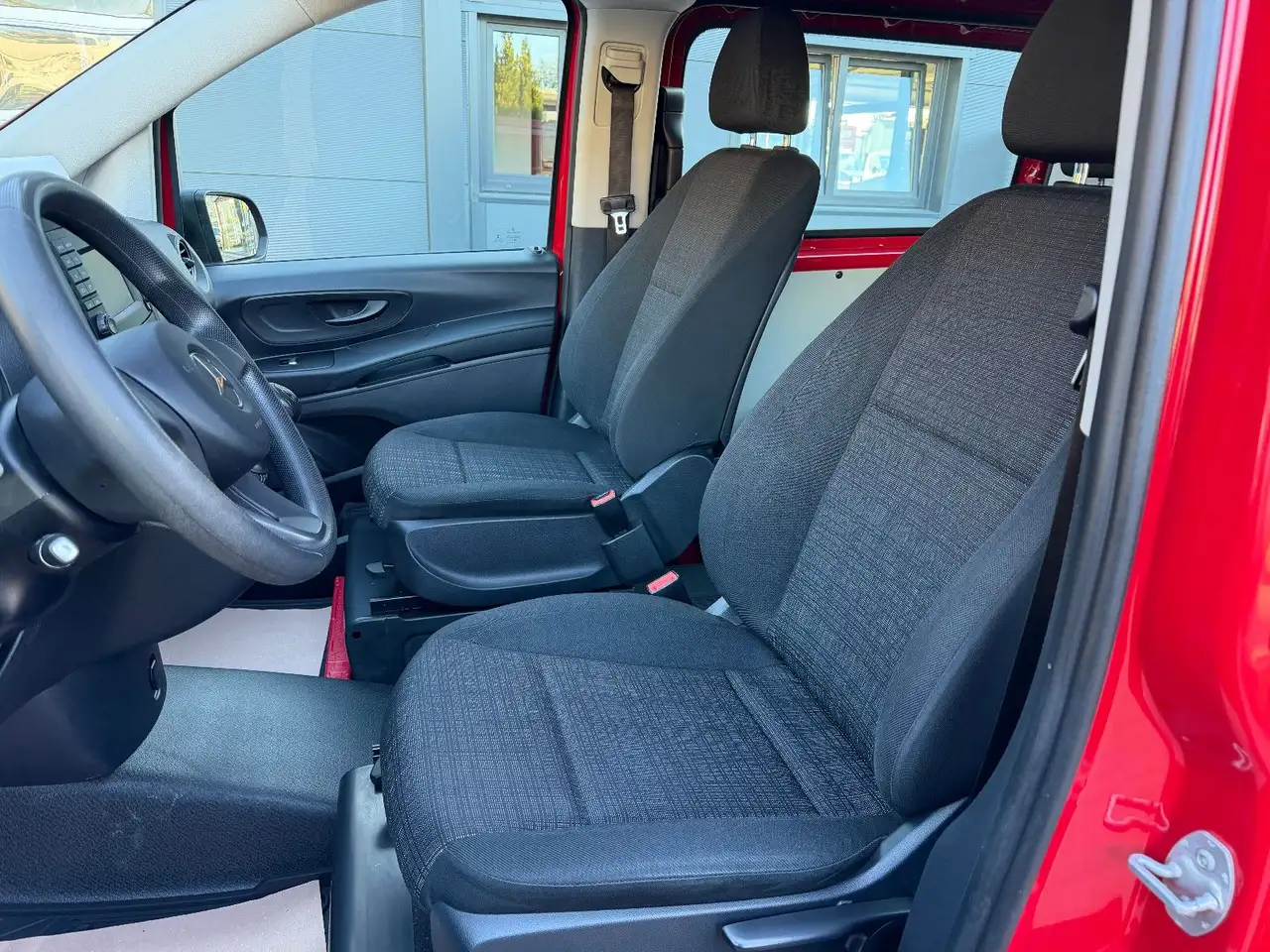 2020 Mercedes-Benz Vito 114CDI Mixto 5 Sitze extralang, photograph 11