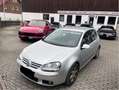Volkswagen Golf 2.0 FSI KLIMA SITZHEIZUNG TÜV Silber - thumbnail 13