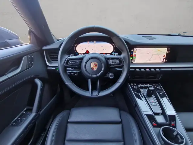 Porsche 992 view 4