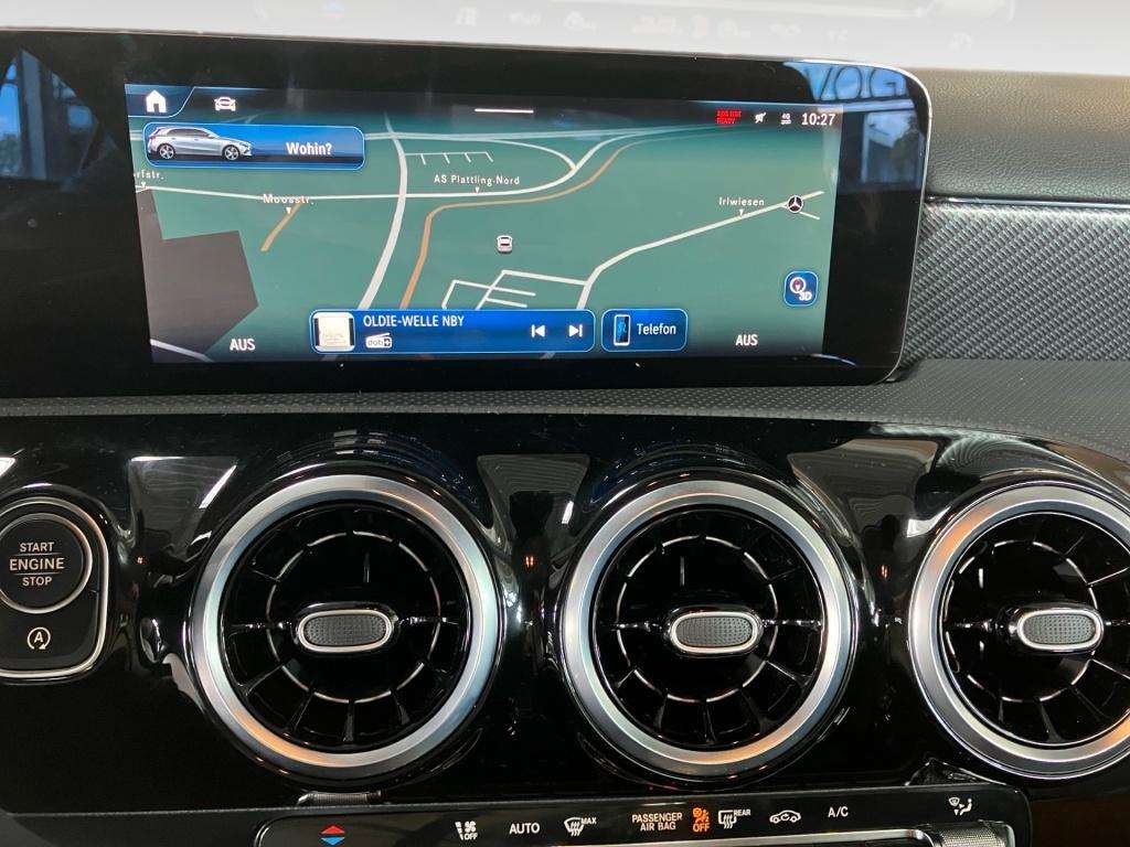 Mercedes-Benz A 180