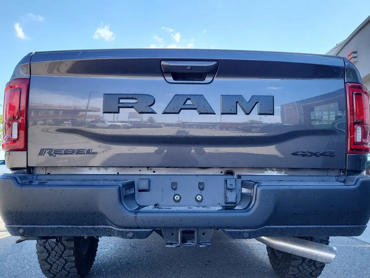 RAM 2500 photo RAM 2500
