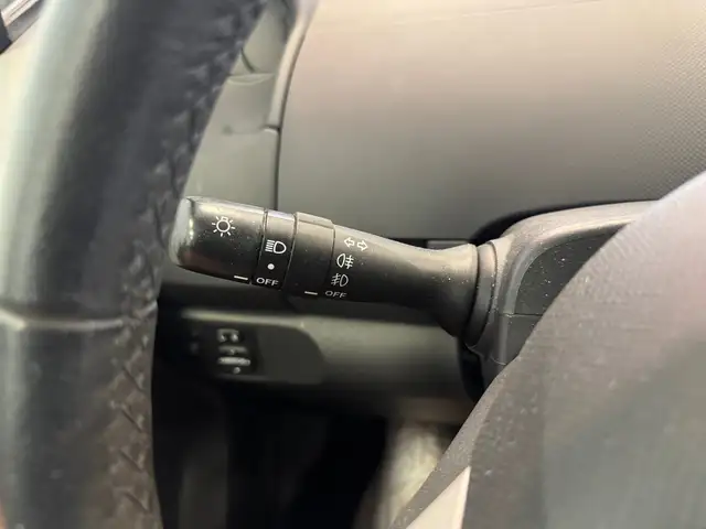 Toyota Yaris view 19