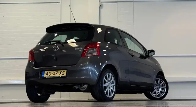 Toyota Yaris view 7