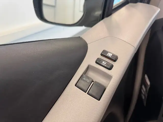 Toyota Yaris view 20