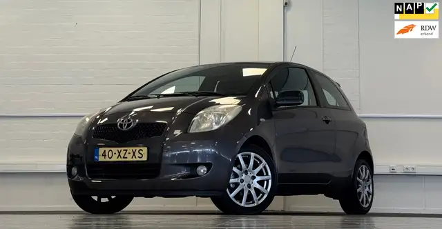 Toyota Yaris main image