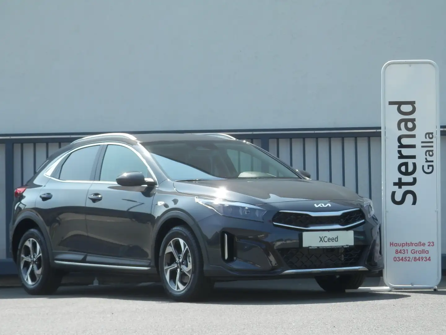 Kia XCeed 1,6 TGDI GPF Silber DCT Grau - 1