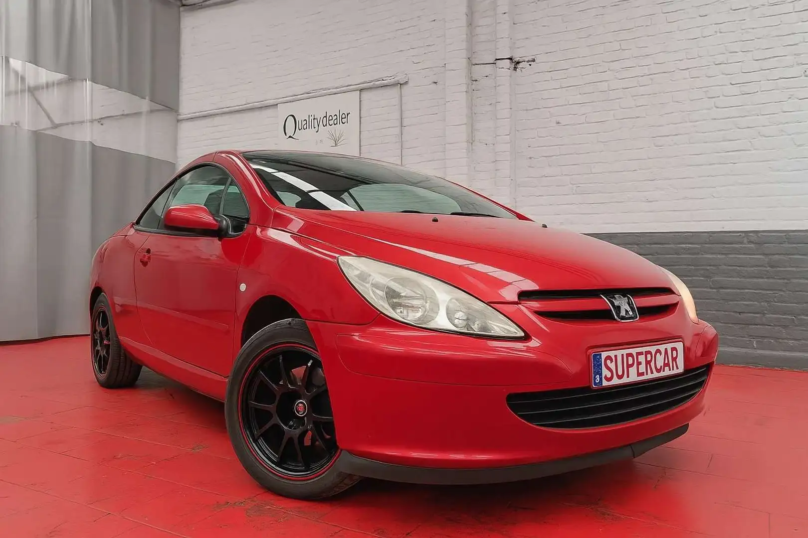 Peugeot 307 CC 2.0i 16v Sport * CAPT AR * RETRO RAB * Rouge - 2