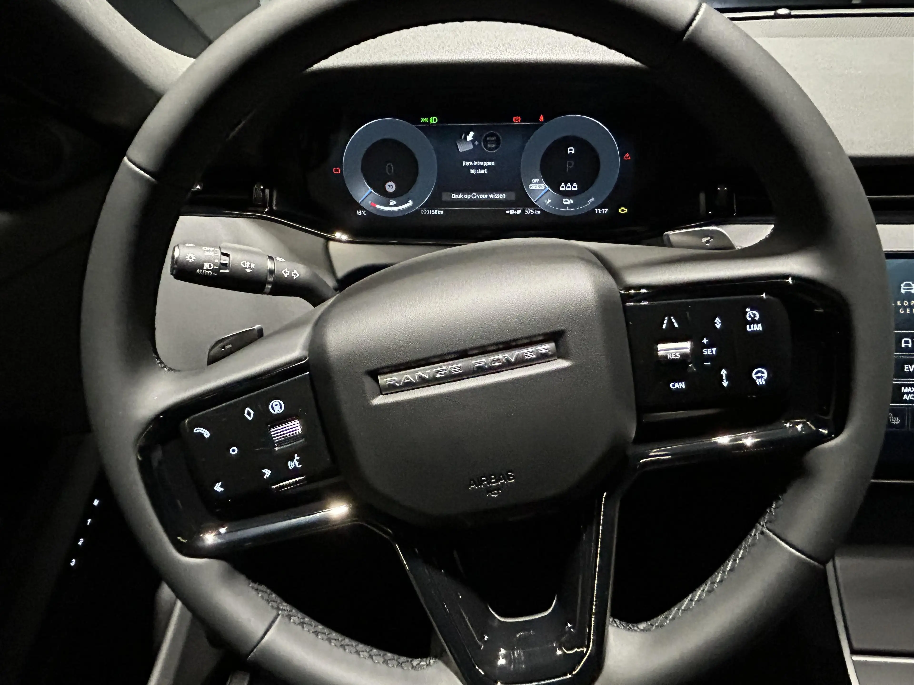 Land Rover Range Rover Evoque P270e S AWD Auto. 26MY — photo 11