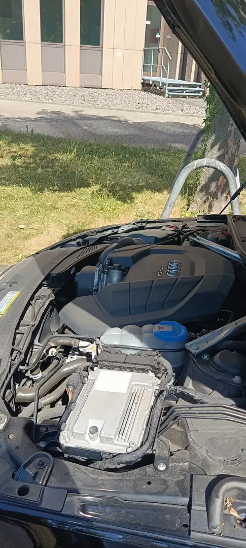 Audi A4 basis Schwarz - 2