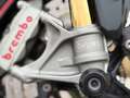 Triumph Speed Triple R 1050 R Grijs - thumbnail 3