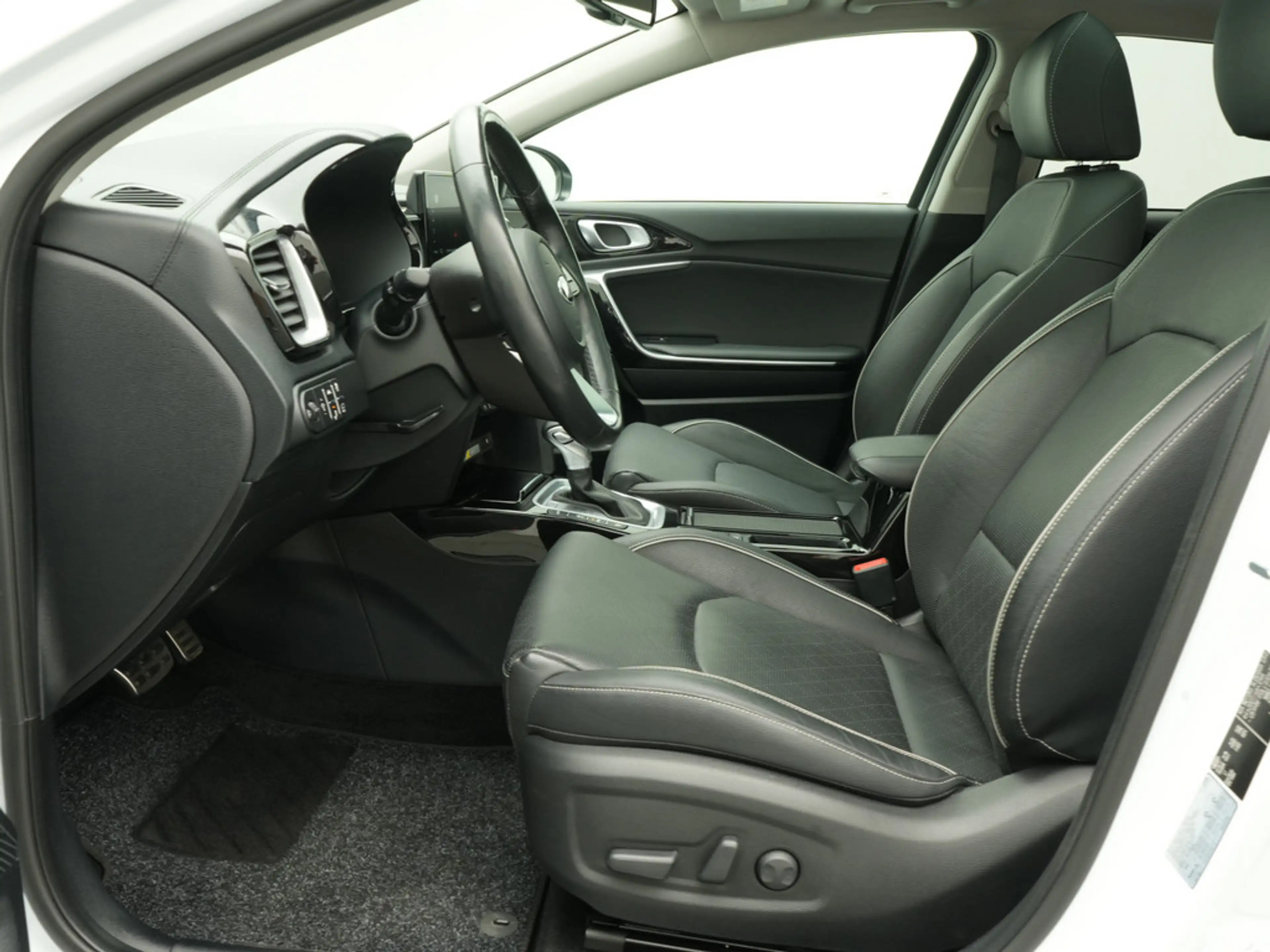Kia XCeed SITZBELÜFTUNG PANO KAM MEMORY ACC LED JBL — photo 9