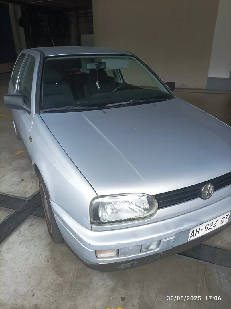 Volkswagen Golf 5p 1.6 Movie Air - 2